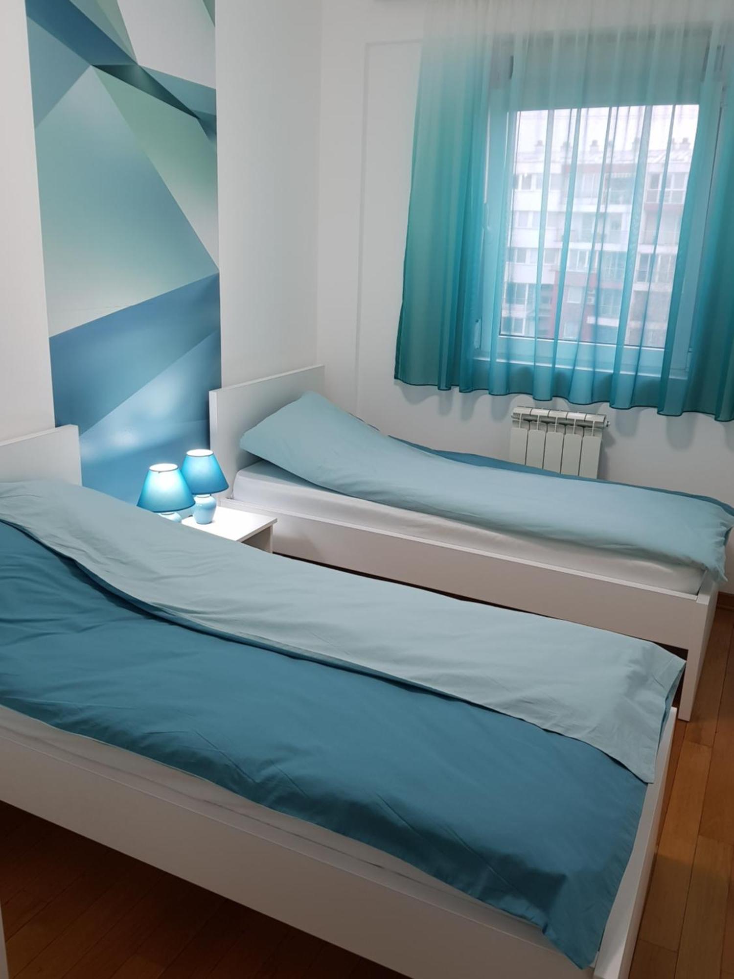 Apartman Kej Blue Free Parking Kraljevo Habitación foto