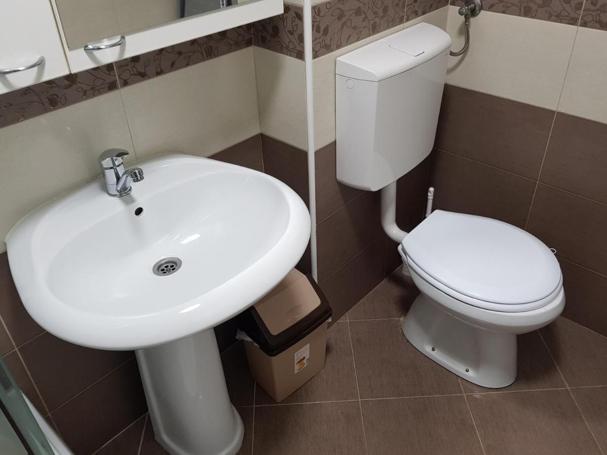 Apartman Kej Blue Free Parking Kraljevo Exterior foto